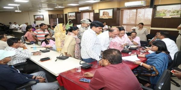 ग्वालियरः जन-सुनवाई बनी सहारा, दिव्यांग प्रीति को मिली आजीविका की राह