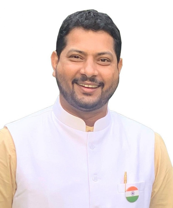 Dr. Punit K Dwivedi