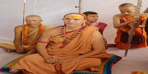 ममता बनर्जी का इस्तीफा न देने का निर्णय असंवैधानिक नहीं : अविमुक्तेश्वरानंद