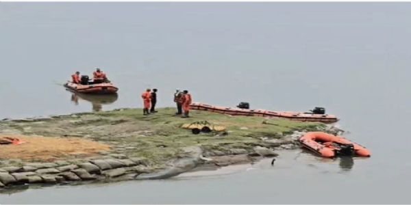 हमीरपुर में नाव हादसाः यमुना नदी में सर्च आपरेशन में मिले पांच शव