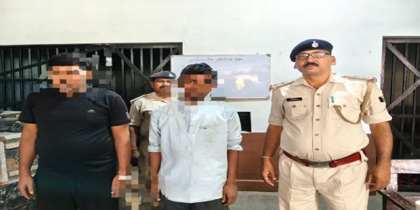 सीवान में 30 ग्राम स्मैक के साथ दो युवक गिरफ्तार
