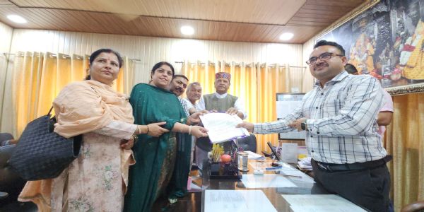 कांग्रेस सरकार ने हिमाचल की अर्थव्यवस्था को पटरी से उतारा, तीन साल में विकास पूरी तरह ठप : डॉ. राजीव बिंदल