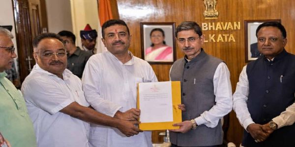 राज्यपाल से मिले शुभेंदु