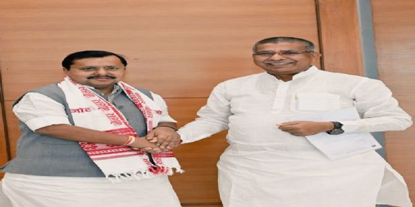प्रदेश अध्यक्ष आदित्य साहू ने भाजपा के राष्ट्रीय अध्यक्ष से की मुलाकात