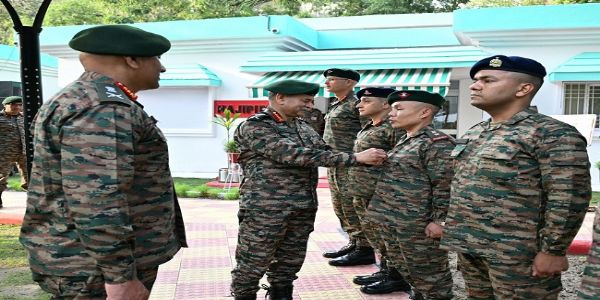 सेना प्रमुख जनरल उपेंद्र द्विवेदी सेना प्रमुख जनरल उपेंद्र द्विवेदी
