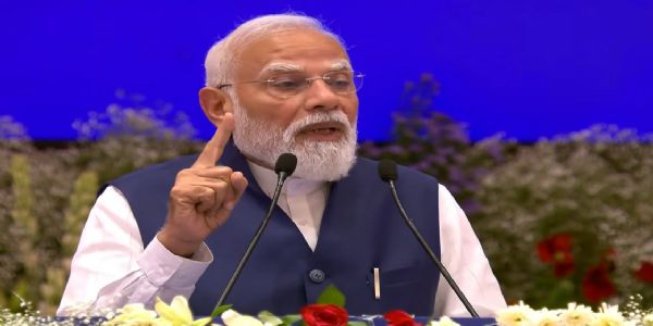 राजग नेताओं को संबोधित करते प्रधानमंत्री राजग नेताओं को संबोधित करते प्रधानमंत्री