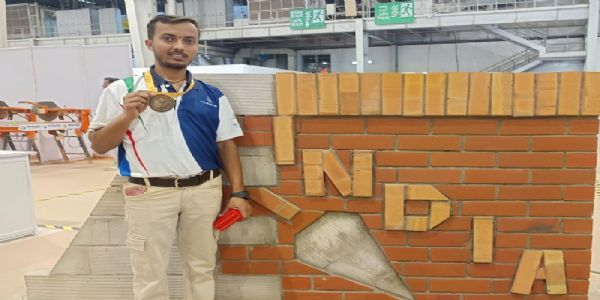मप्र के अजय अहिरवार (फाइल फोटो) मप्र के अजय अहिरवार (फाइल फोटो)