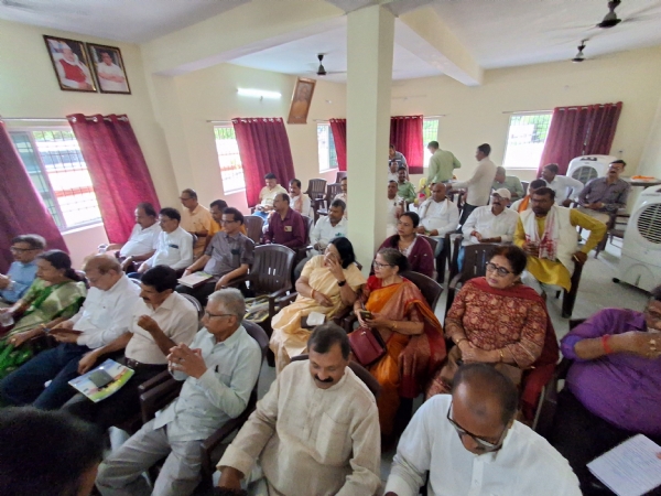 राजेंद्र कॉलेज में पूर्ववर्ती छात्र सम्मेलन का हुआ आयोजन सांसद सिग्रीवाल ने साझा की पुरानी यादें राजेंद्र कॉलेज में पूर्ववर्ती छात्र सम्मेलन का हुआ आयोजन सांसद सिग्रीवाल ने साझा की पुरानी यादें