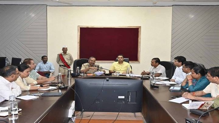 जबलपुर में राष्ट्रपति के आगमन की तैयारियों के संबंध में बैठक संपन्न