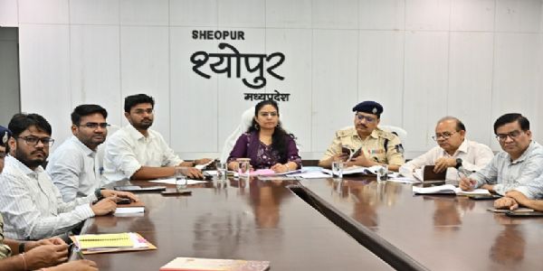 राष्ट्रपति के कूनो भ्रमण को लेकर मुख्य सचिव ने ली बैठक में श्योपुर से जुड़े अधिकारी