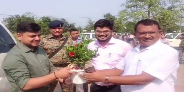 योजनाओं के लिए तैयार करें लैंड बैंक, अधिकारियों को डीसी का निर्देश