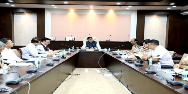 बेहतर कानून व्यवस्था के लिए वरिष्ठ अधिकारी भी रहें मुस्तैद : मुख्यमंत्री डॉ. यादव