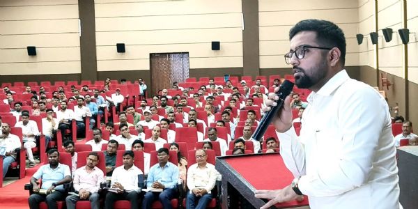 मतदाता सूची विशेष गहन पुनरीक्षण कार्यक्रम में अपनाएं जीरो एरर नीति : डीसी