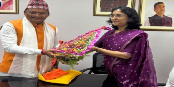 नवान्न में बदली तस्वीर, पुराने मंत्रियों के कमरों में पूजा और कुर्सी बदलाव
