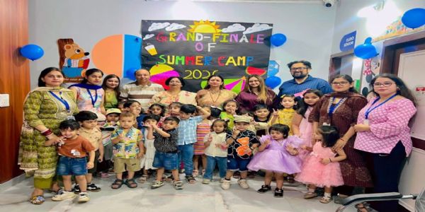 फैंसी ड्रेस रैंप वॉक, सांस्कृतिक प्रस्तुतियों और प्रमाण-पत्र वितरण के साथ दस दिवसीय समर कैंप संपन्न