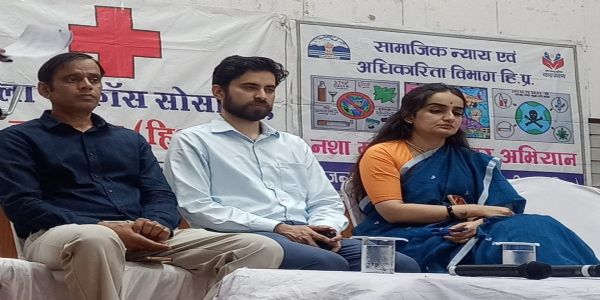नशा विरोधी मुहिम में विद्यार्थी, शिक्षक और अभिभावक दें योगदान : गंधर्वा राठौड़