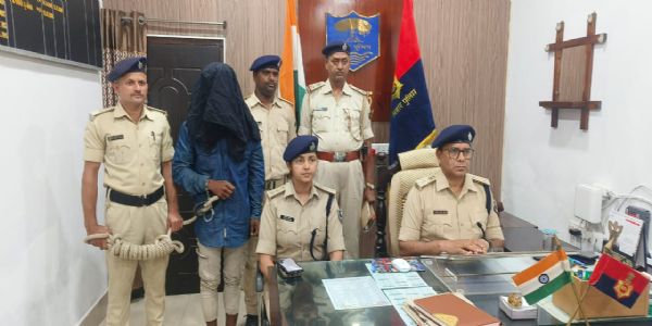 *पत्नी की हत्या के  जुर्म में पति गिरप्तार*