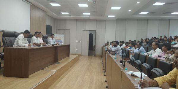 नगर निगम ने होल्डिंग टैक्स के रूप में वसूले 32 करोड रूपये