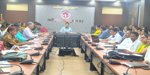 अनूपपुर: महिलाओं एवं बच्चों के विकास के लिए मैदानी अमला करें बेहतर कार्य, लापरवाही पर होगी कार्यवाही - कलेक्टर