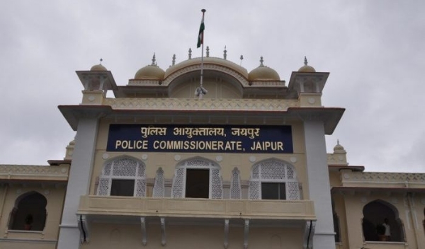 खोह नागोरियान अग्निकांड के बाद पुलिस सख्त: अवैध पटाखा गोदामों के खिलाफ अभियान शुरू खोह नागोरियान अग्निकांड के बाद पुलिस सख्त: अवैध पटाखा गोदामों के खिलाफ अभियान शुरू