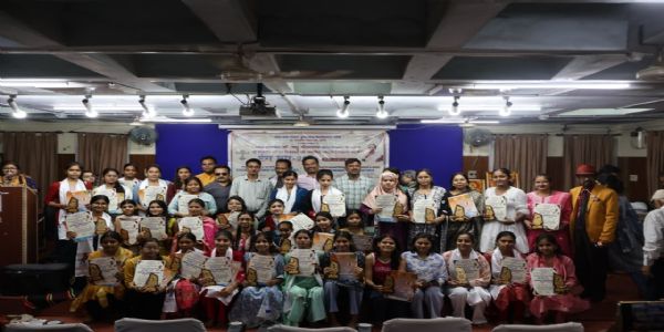 रंगमधु-2026’ का भव्य समापन, 64 महिला चित्रकारों को मिला ‘मधुश्री सम्मान’