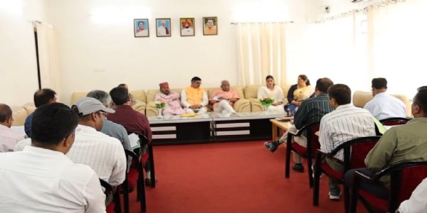 मानसून से पूर्व सभी तैयारियां हो पूरी : कौशिक