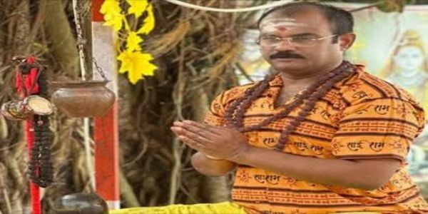 कूचबिहार में तृणमूल के पूर्व जिला अध्यक्ष के घर पुलिस की छापेमारी