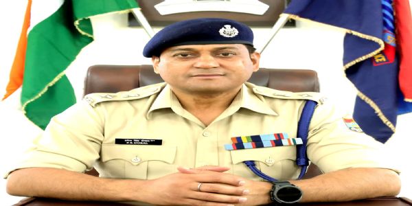 देहरादून में कुल 116 परीक्षा केंद्रों पर हुई उत्तराखण्ड अधीनस्थ सेवा चयन आयोग की परीक्षा