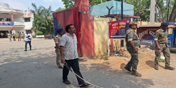 विनीत हत्याकांड के आरोपित का पुलिस ने निकाला मार्च