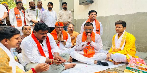 वाराणसी: शहर के 22 प्रभावित वार्डों में सीवर जाम व ओवरफ्लो की समस्याओं का होगा स्थाई समाधान