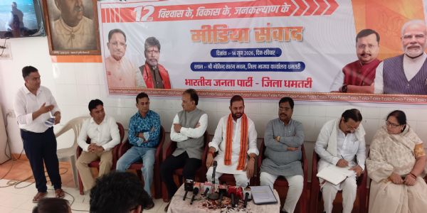 मोदी सरकार के 12 वर्षों में भारत की वैश्विक प्रतिष्ठा बढ़ी : अखिलेश सोनी