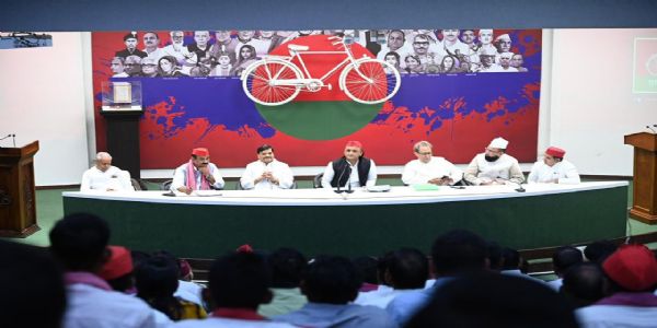 लोकतंत्र बचाने वाला होगा 2027 का विधानसभा चुनाव : अखिलेश यादव