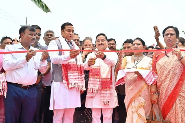 12 years of BJP Government exhibition, inaugurating Assam BJP President Dilip Saikia and State Finance Minister Jayanta Malla Baruah. 12 years of BJP Government exhibition, inaugurating Assam BJP President Dilip Saikia and State Finance Minister Jayanta Malla Baruah.
