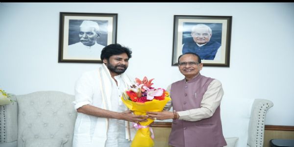 आंध्रप्रदेश के उप मुख्यमंत्री पवन कल्याण ने की केंद्रीय मंत्री शिवराज सिंह चौहान से मुलाकात