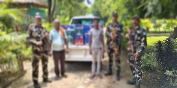 एसएसबी ने नेपाल से तस्करी कर लाए गए चाइनीज सेव और नाशपाती किया जब्त, दो गिरफ्तार