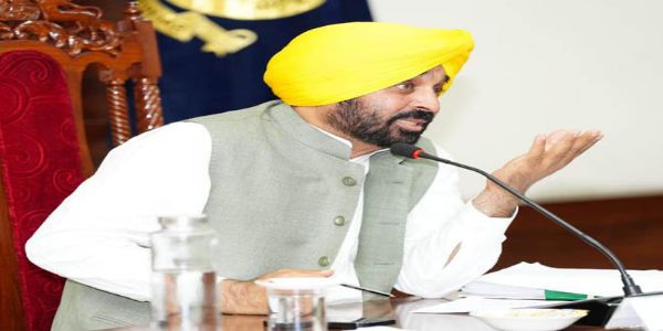 मुख्यमंत्री तथा समूची कैबिनेट को अकाल तख्त के तलब करने पर पंजाब की राजनीति गरमाई