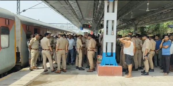 सफर के दौरान जगह न मिलने पर यात्री ने ट्रेन में बम होने अफवाह फैलाई, आरोपित पकड़ा गया
