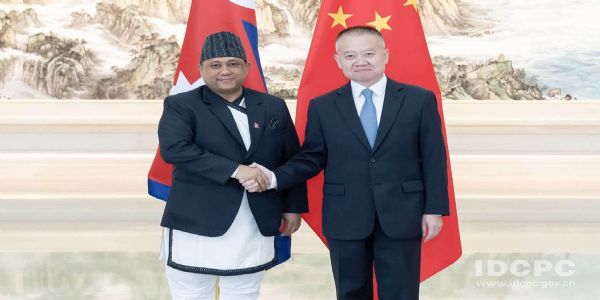 बीजिंग में नेपाल के विदेश मंत्री की चीनी कम्युनिस्ट पार्टी के वरिष्ठ नेता से मुलाकात, नेपाल-चीन संबंधों पर हुई चर्चा