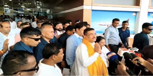 कर्सियांग दौरे पर पहुंचे मुख्यमंत्री शुभेंदु अधिकारी