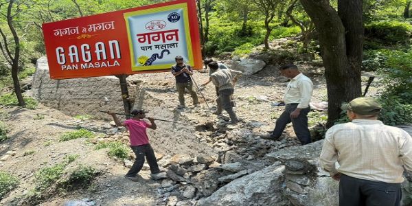 एमडीडीए ने सहसपुर और मसूरी में अवैध निर्माण किया ध्वस्त