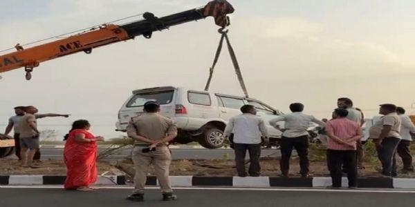 बैतूल में राष्ट्रीय राजमार्ग 47 पर दर्दनाक हादसा, टवेरा की टक्कर से मौसेरे भाई-बहन समेत तीन की मौत
