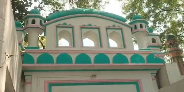 काशी रेलवे स्टेशन के विकास कार्य में अवरोध बन रही गंज शाहिदा मस्जिद होगी जमींदोज