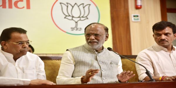 भारतीय जनता पार्टी पिछड़ा वर्ग मोर्चा के राष्ट्रीय अध्यक्ष की डॉक्टर के लक्ष्मण प्रेस कॉन्फ्रेंस भारतीय जनता पार्टी पिछड़ा वर्ग मोर्चा के राष्ट्रीय अध्यक्ष की डॉक्टर के लक्ष्मण प्रेस कॉन्फ्रेंस