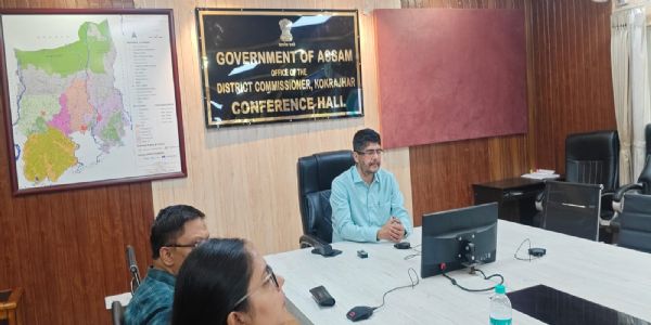 कोकराझाड़ में बाढ़ से निपटने की तैयारियों की जिला आयुक्त ने की समीक्षा
