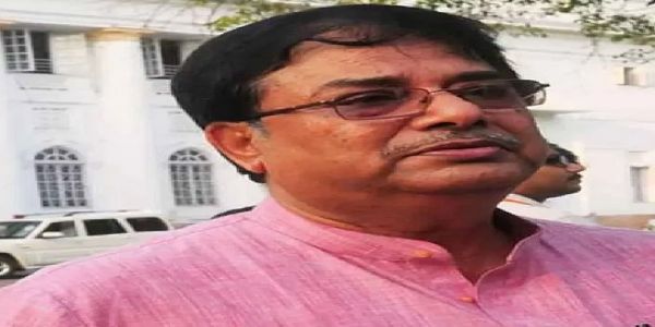 उत्तर बंगाल के पूर्व विकास मंत्री उदयन गुहा फूलबागान से गिरफ्तार