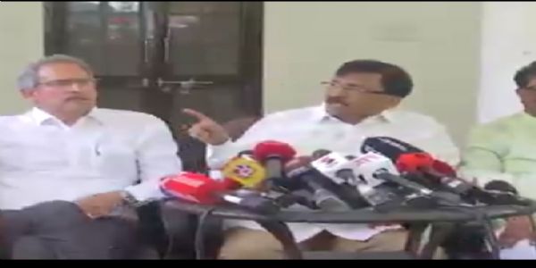 जिसे जाना है, इस्तीफा देकर जाए, किसी को नहीं छोड़ेंगे: संजय राउत