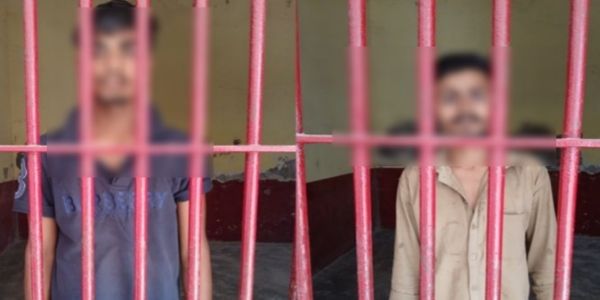 दुकानों के ताले तोड़कर चोरी करने वाले दो आरोपित गिरफ्तार