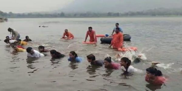 एनडीआरएफ के विशेष प्रशिक्षण शिविर में  सिविल डिफेंस के 72 छात्र-छात्राएं ले रहे हिस्सा