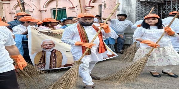 प्रधानमंत्री के दौरे से पहले तारकेश्वर में विशेष स्वच्छता अभियान