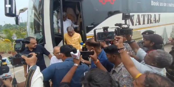 झारखंड राज्यसभा चुनाव : दो सीटों के लिए मतदान जारी, शाम 5 बजे से होगी मतगणना